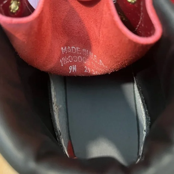 L.L. Bean Red and Black Winter Boots - Picture 5 of 5